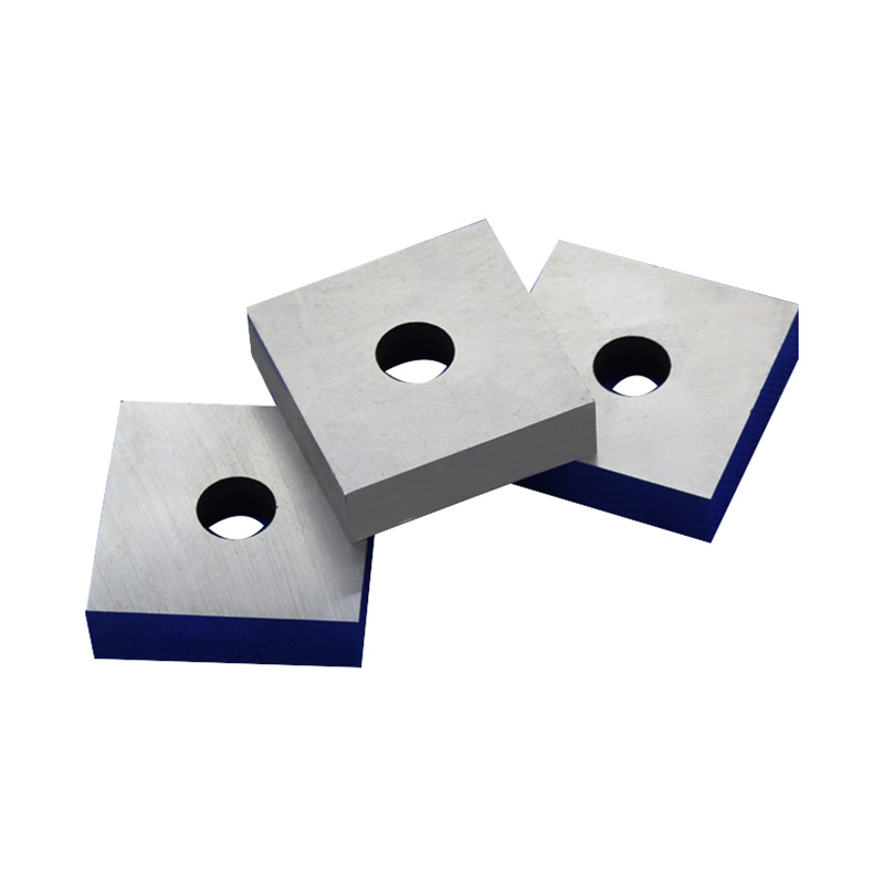 Recycling & Plastic Knives 08