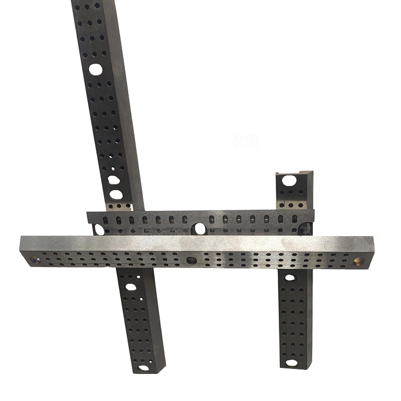 Recycling & Plastic Knives 01